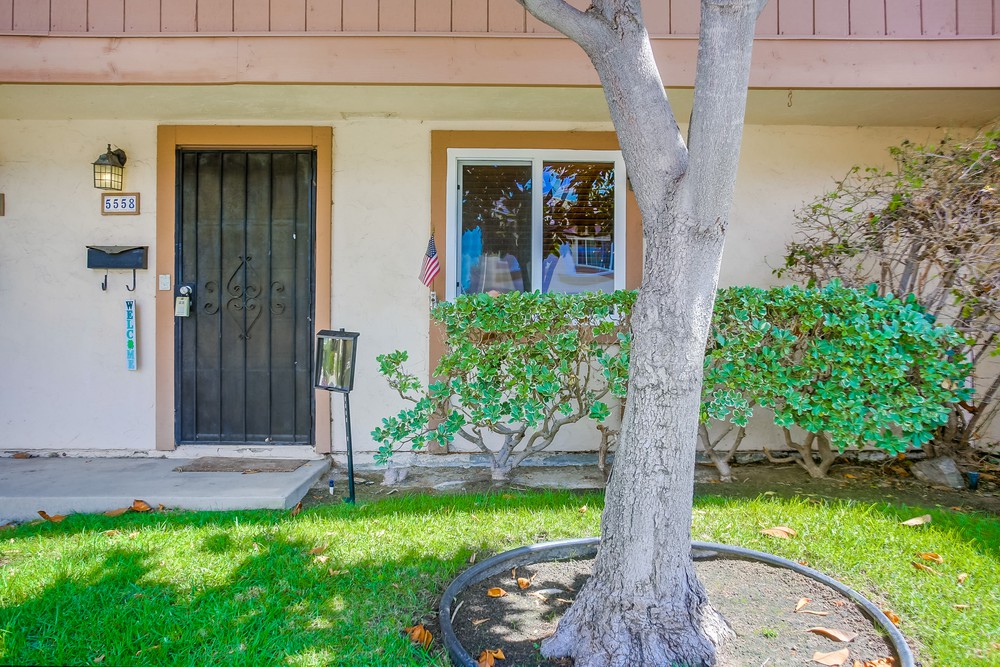 Virtual tour photo 5 of 45 for 5558 Caminito Katerina