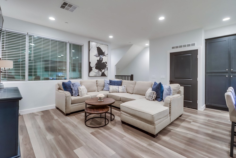 Virtual tour photo 16 of 72 for 5562 Santa Alicia