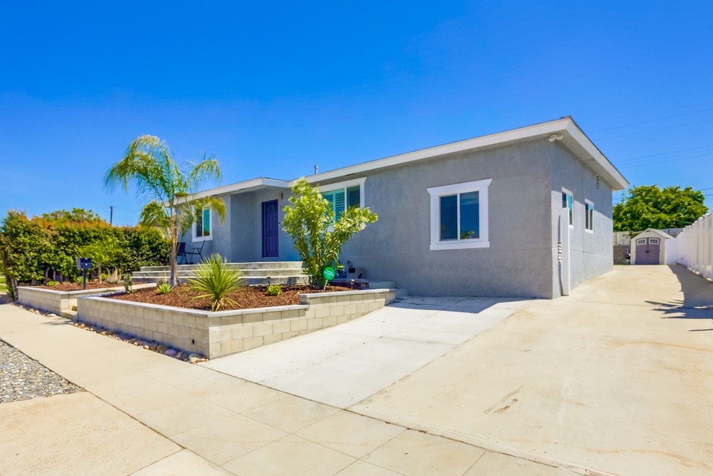 Virtual tour photo 8 of 34 for 5567 Las Alturas Terrace
