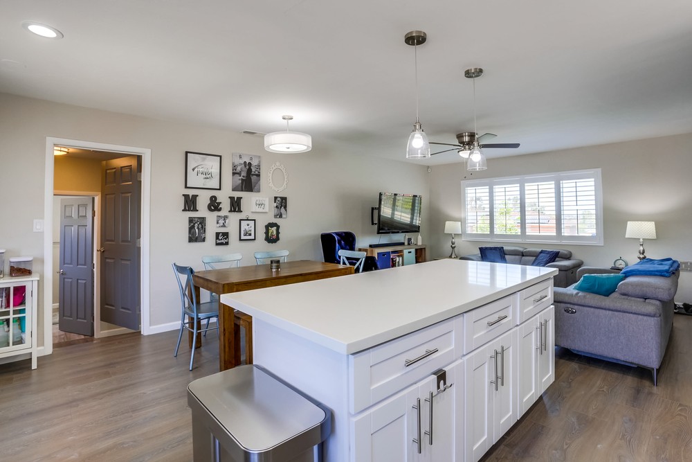 Virtual tour photo 19 of 34 for 5567 Las Alturas Terrace