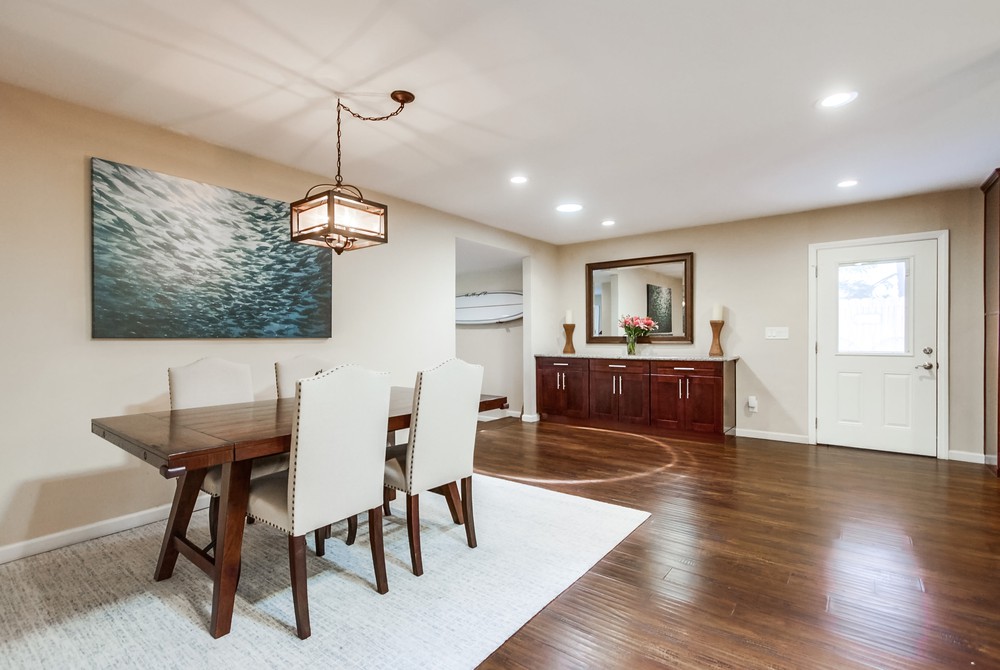 Virtual tour photo 18 of 64 for 5576 Elgin Ave