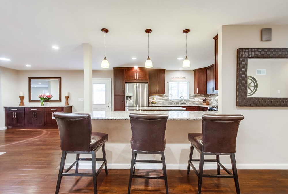 Virtual tour photo 22 of 64 for 5576 Elgin Ave