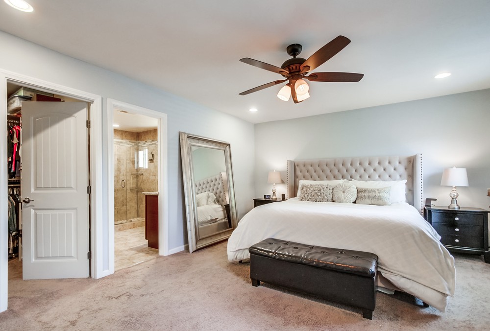 Virtual tour photo 36 of 64 for 5576 Elgin Ave