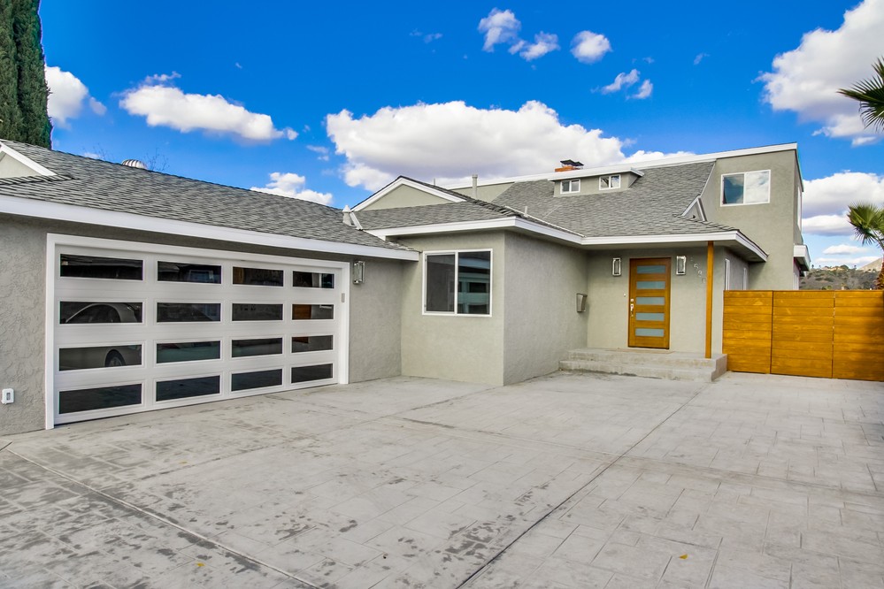 Virtual tour photo 5 of 75 for 5580 Hamill Ave
