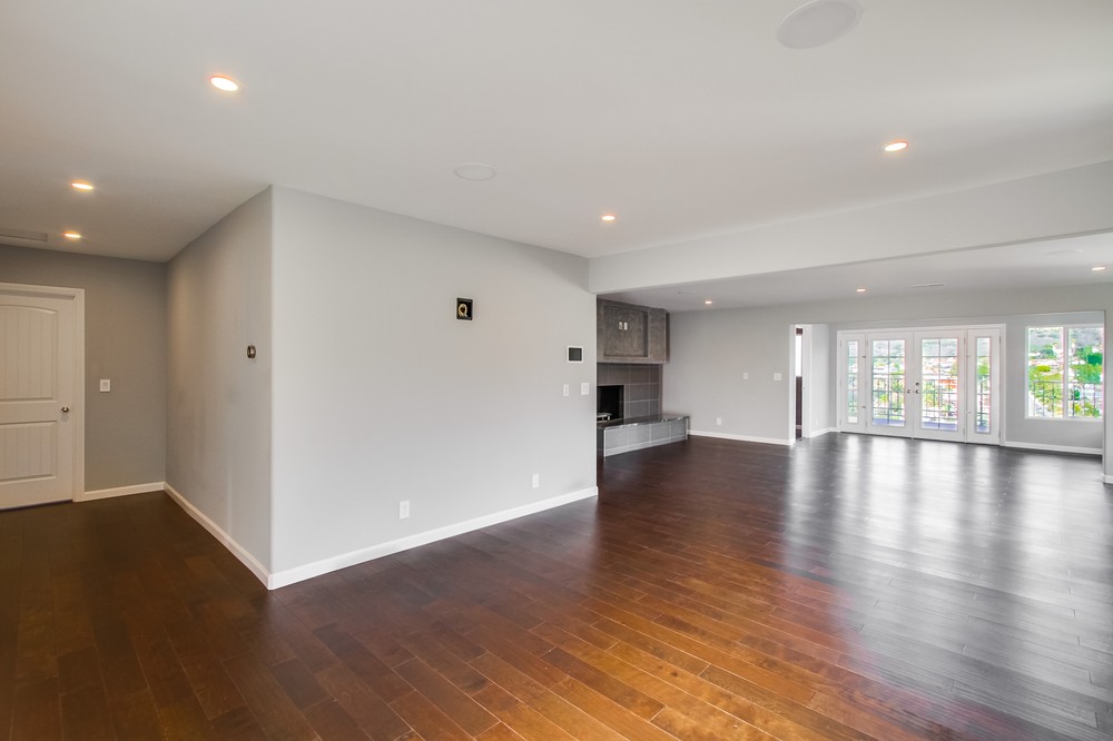 Virtual tour photo 8 of 75 for 5580 Hamill Ave