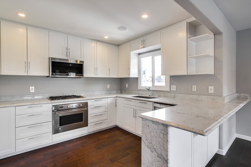 Virtual tour photo 18 of 75 for 5580 Hamill Ave