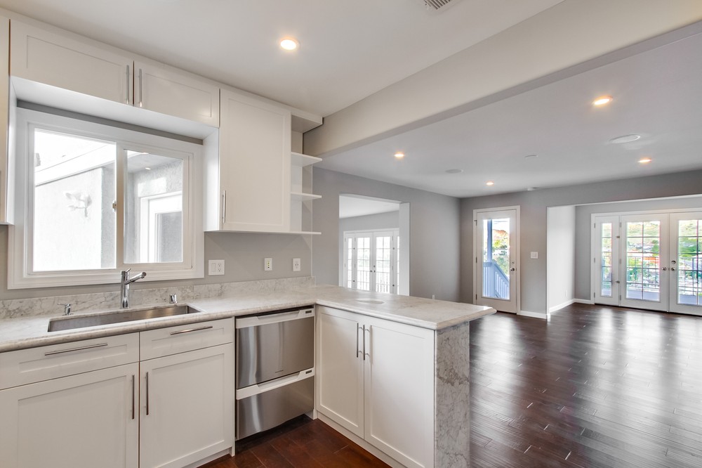 Virtual tour photo 20 of 75 for 5580 Hamill Ave