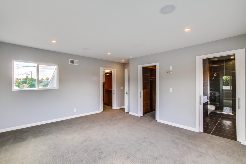 Virtual tour photo 44 of 75 for 5580 Hamill Ave