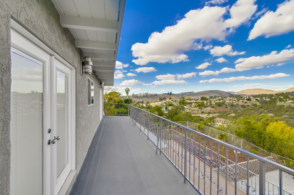 Virtual tour photo 54 of 75 for 5580 Hamill Ave