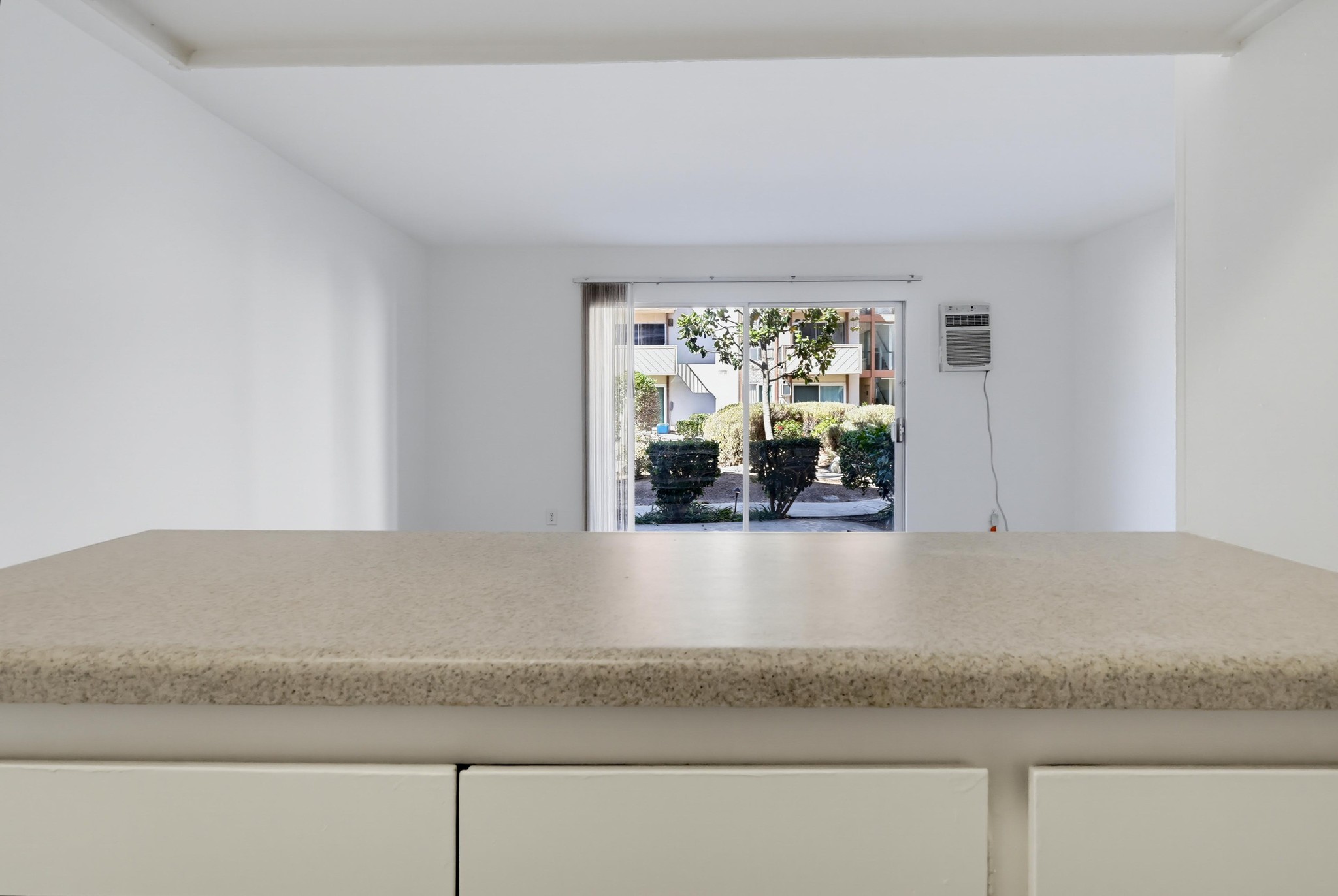 Virtual tour photo 18 of 47 for 5585 E Pacific Coast Hwy #107
