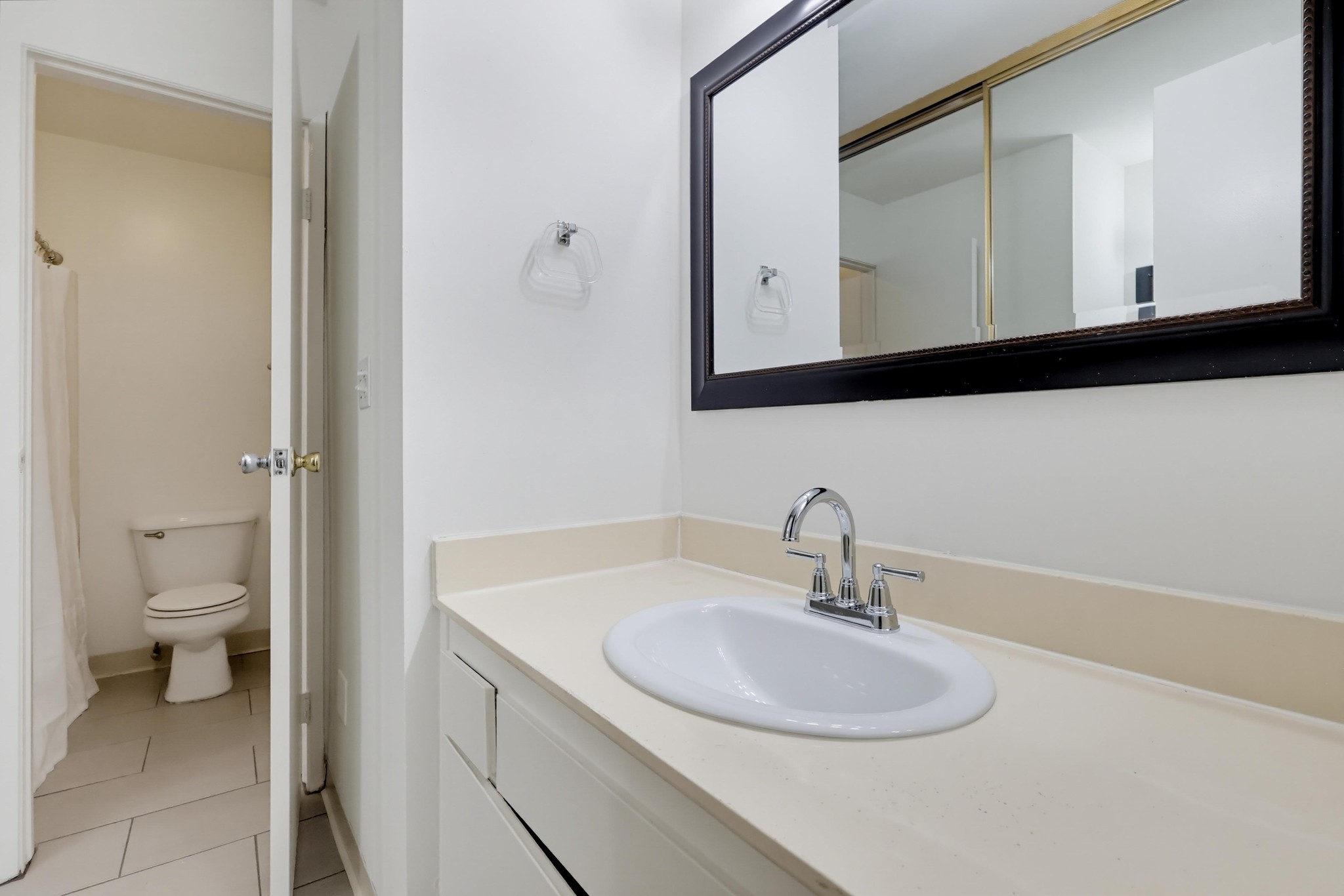Virtual tour photo 21 of 47 for 5585 E Pacific Coast Hwy #107