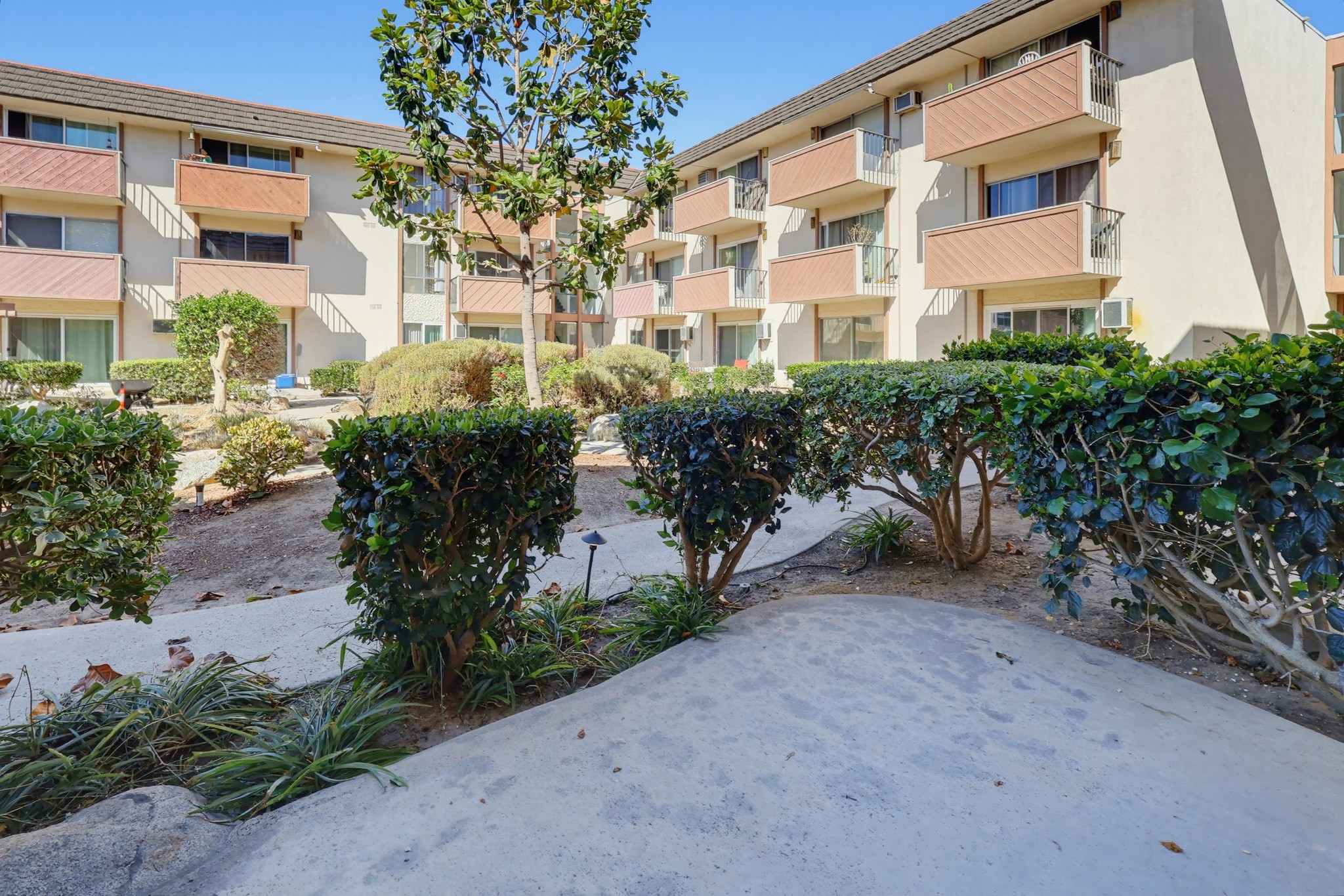 Virtual tour photo 29 of 47 for 5585 E Pacific Coast Hwy #107