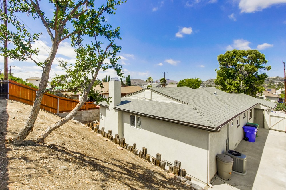Virtual tour photo 40 of 41 for 5593 Hamill Ave