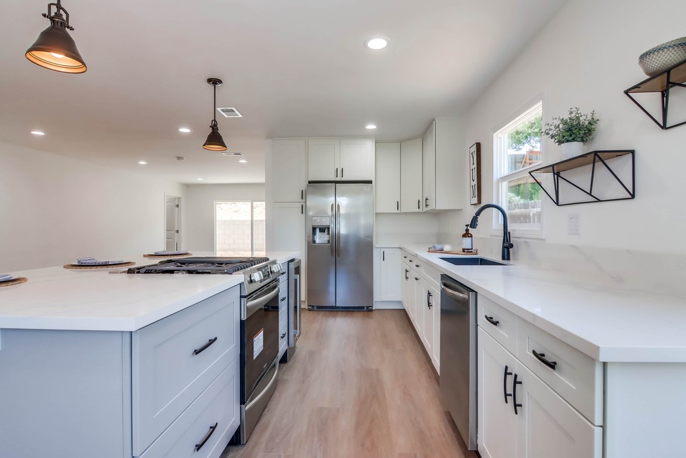 Virtual tour photo 11 of 48 for 5597 Hamill Ave