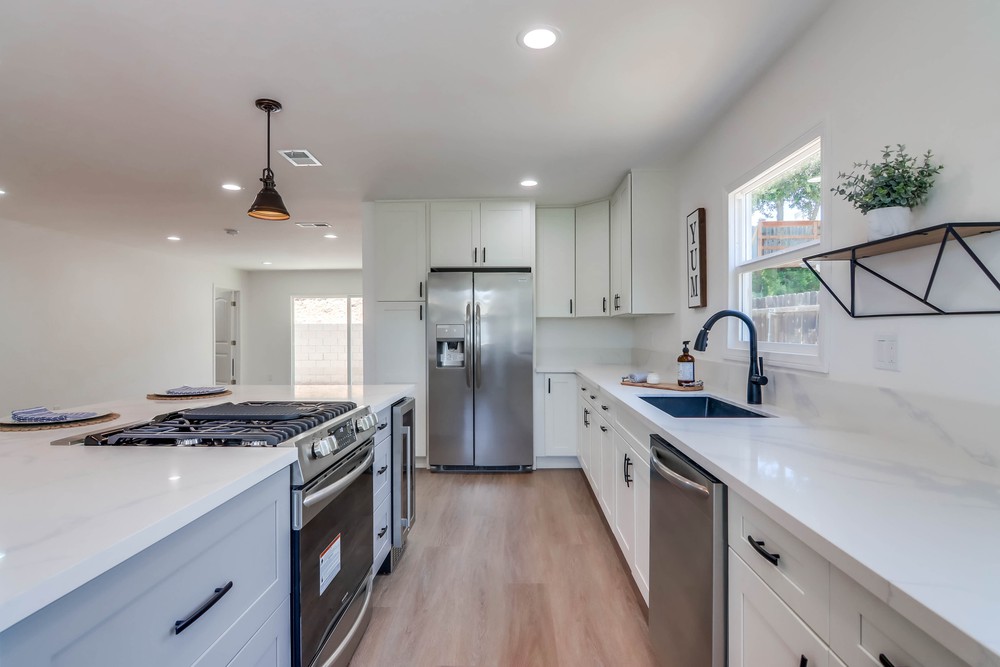 Virtual tour photo 12 of 48 for 5597 Hamill Ave