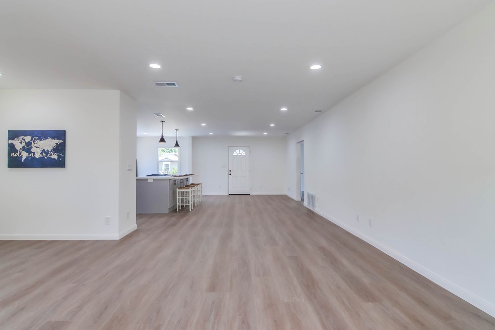 Virtual tour photo 27 of 48 for 5597 Hamill Ave