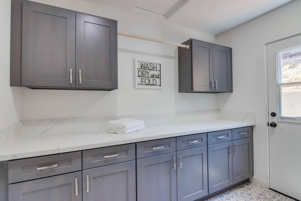 Virtual tour photo 31 of 48 for 5597 Hamill Ave