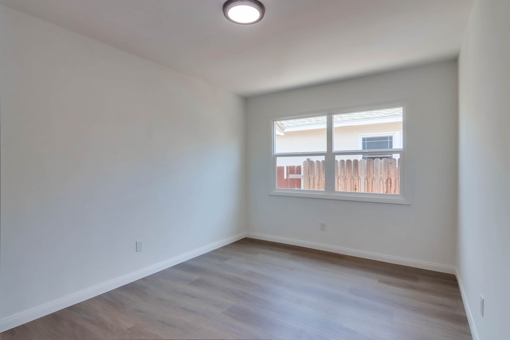 Virtual tour photo 39 of 48 for 5597 Hamill Ave