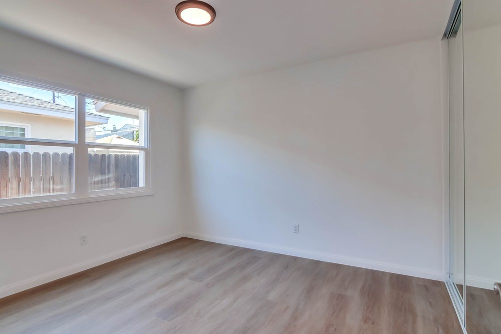 Virtual tour photo 43 of 48 for 5597 Hamill Ave