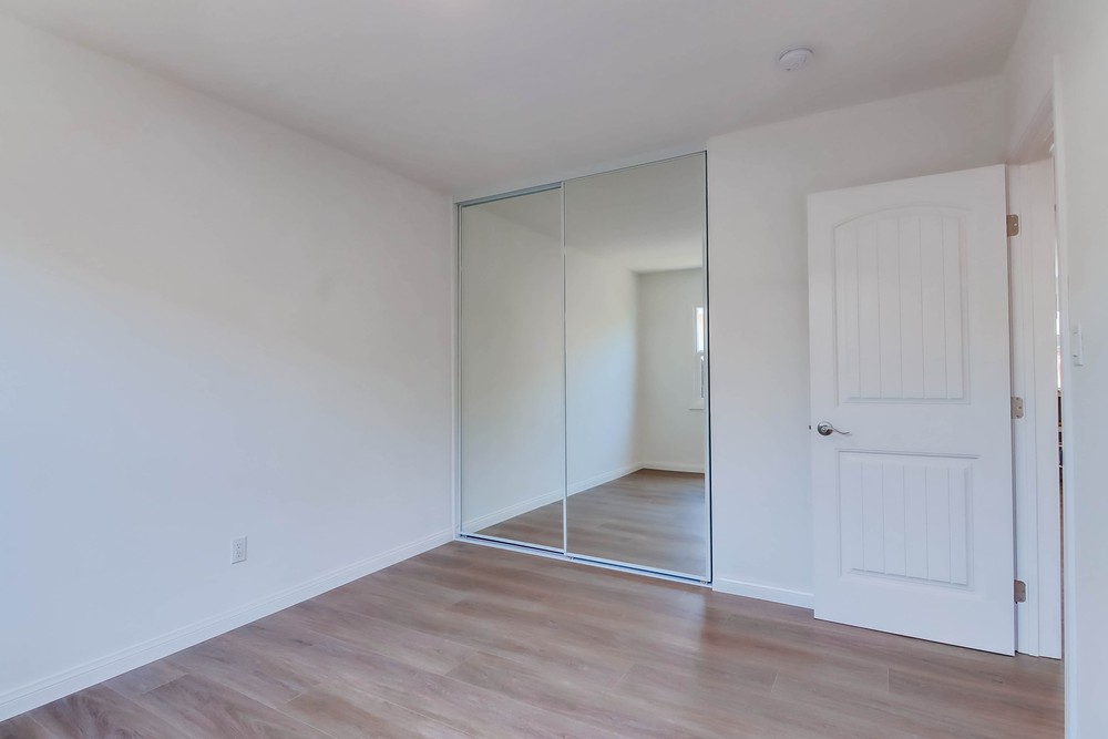 Virtual tour photo 44 of 48 for 5597 Hamill Ave