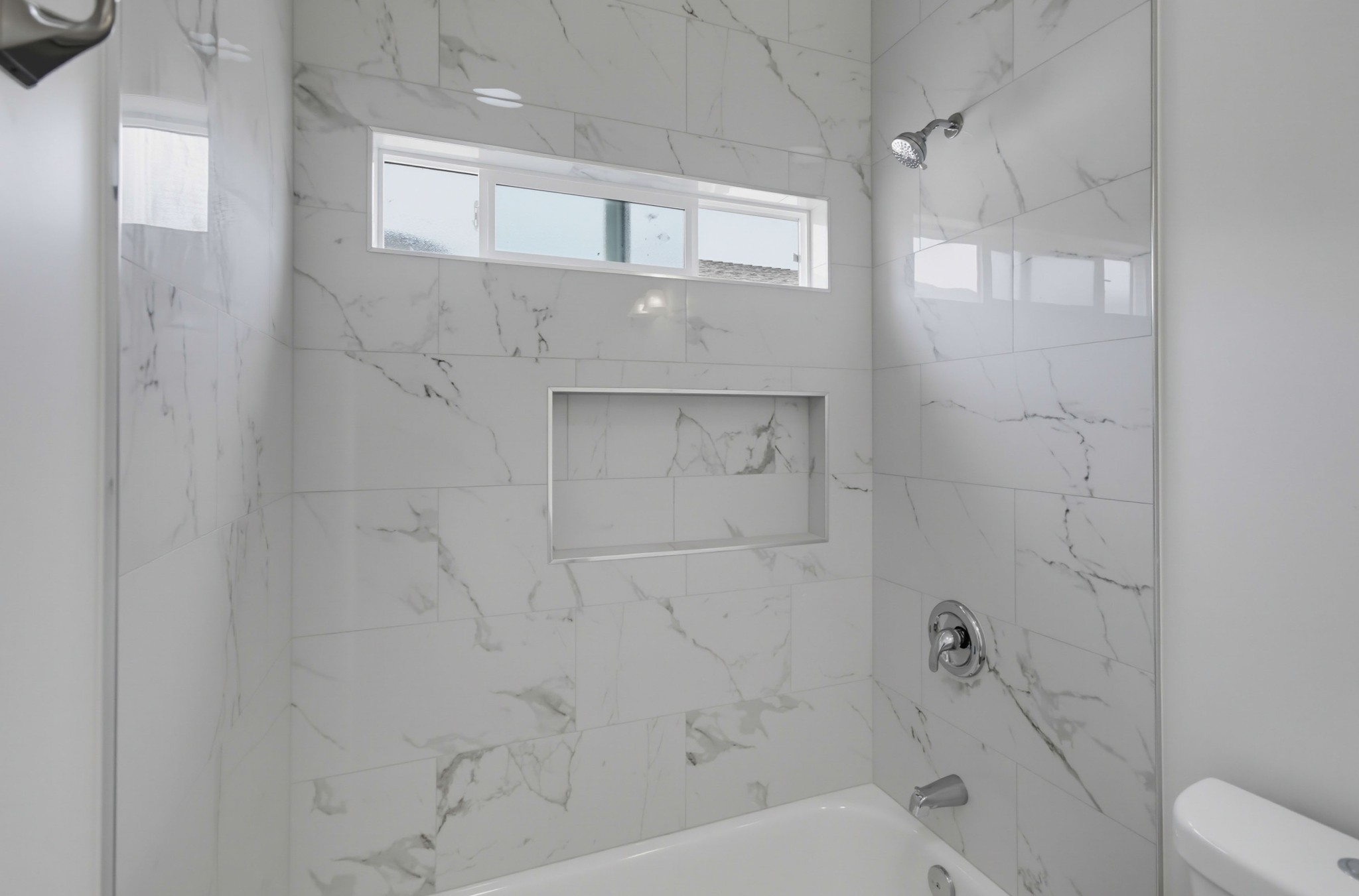 Virtual tour photo 21 of 32 for 560 F St
