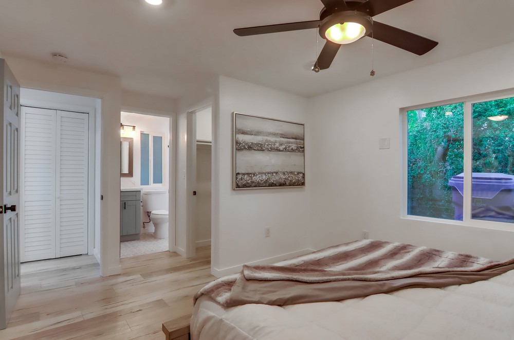 Virtual tour photo 31 of 62 for 5602 Michael St