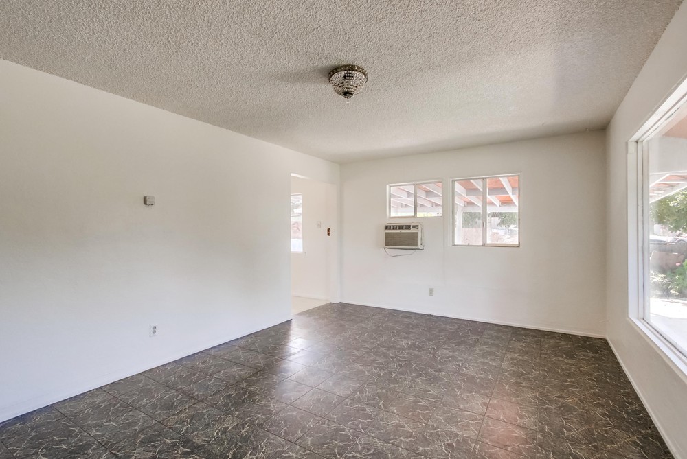 Virtual tour photo 7 of 38 for 5603 Cervantes Ave