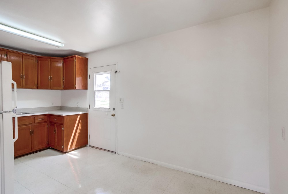 Virtual tour photo 11 of 38 for 5603 Cervantes Ave