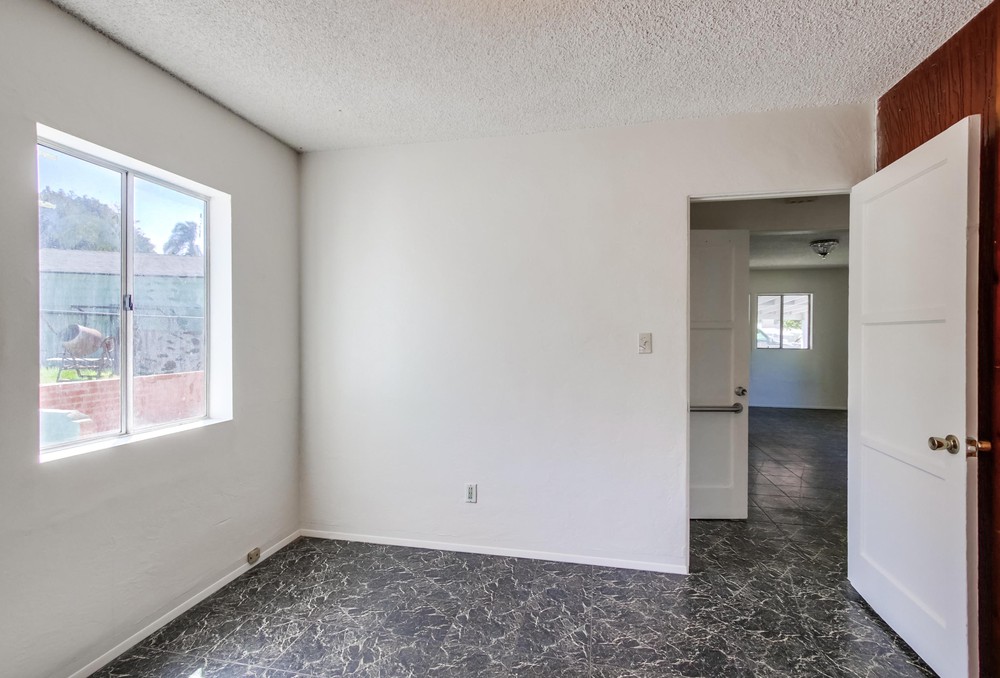 Virtual tour photo 23 of 38 for 5603 Cervantes Ave