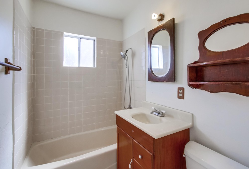 Virtual tour photo 29 of 38 for 5603 Cervantes Ave