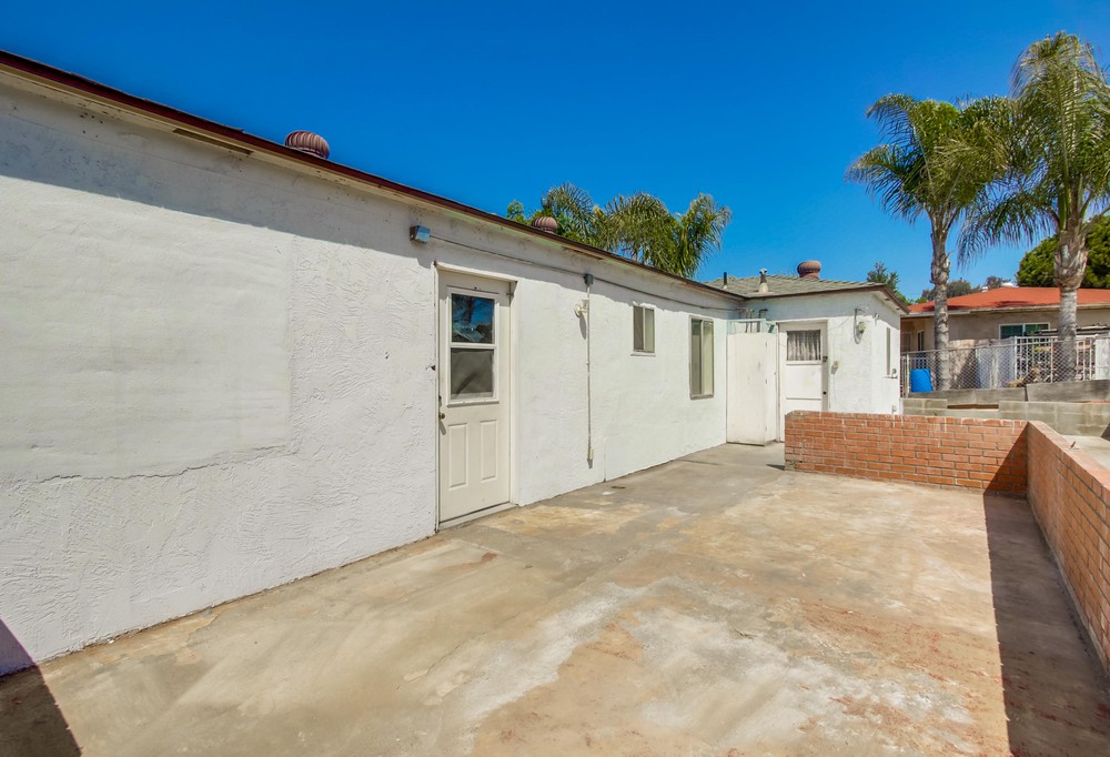 Virtual tour photo 35 of 38 for 5603 Cervantes Ave