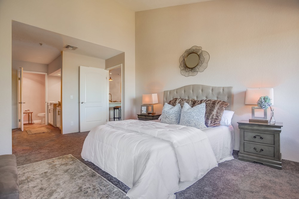 Virtual tour photo 23 of 43 for 5605 Friars Rd UNIT 324
