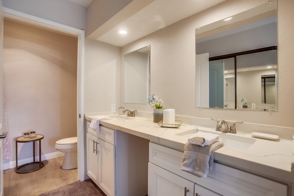 Virtual tour photo 27 of 43 for 5605 Friars Rd UNIT 324