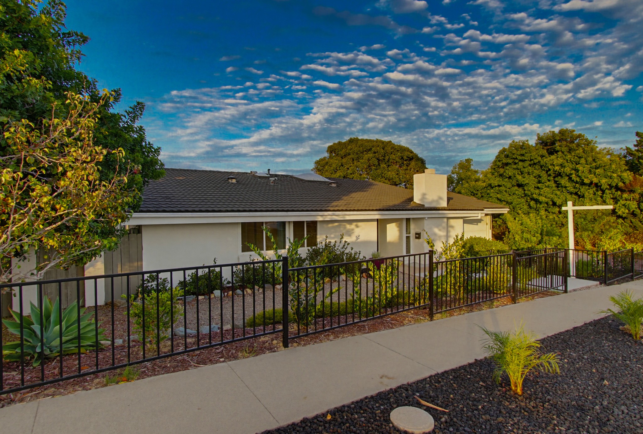 Virtual tour photo 3 of 81 for 5605 Soledad Mountain Rd
