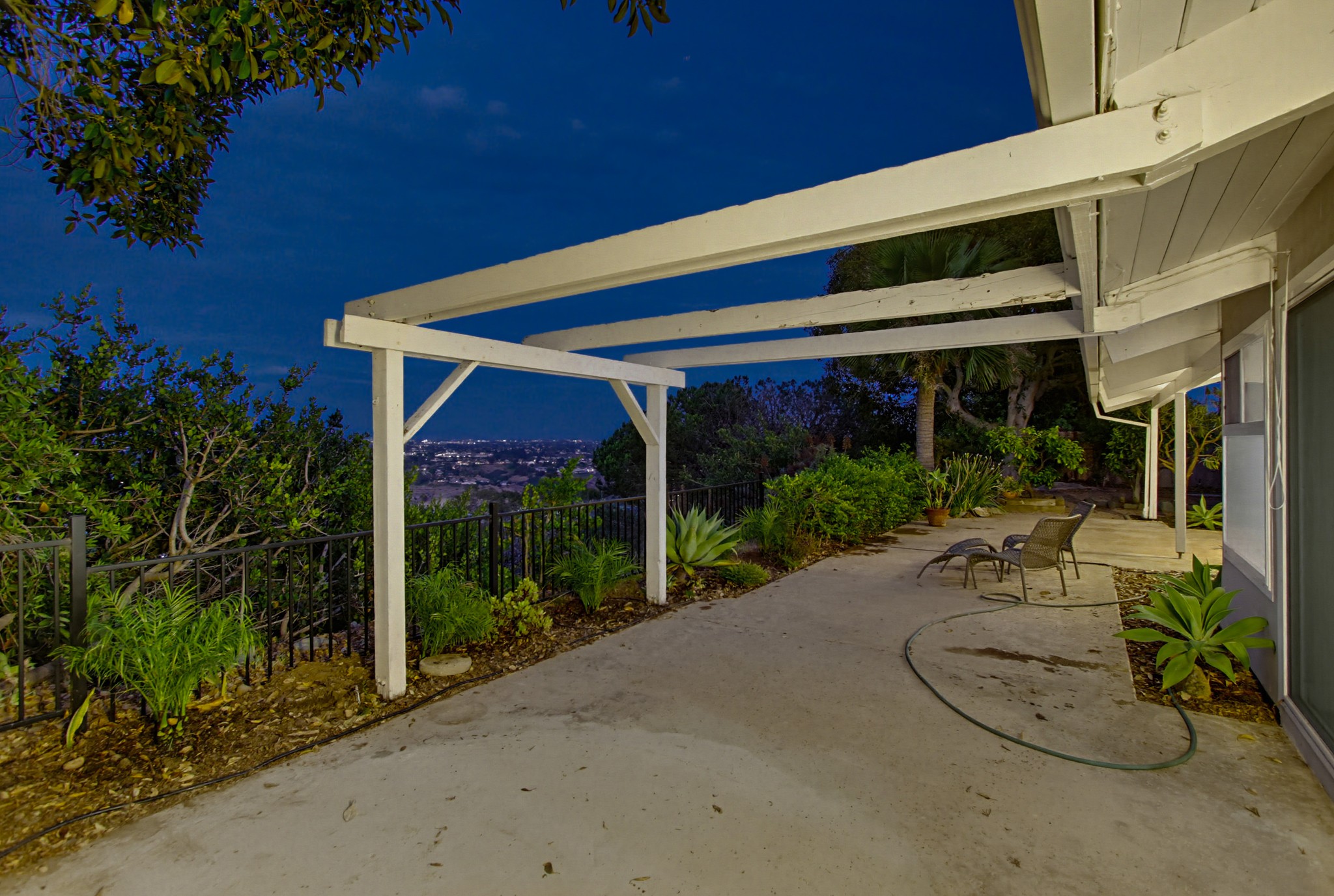 Virtual tour photo 8 of 81 for 5605 Soledad Mountain Rd