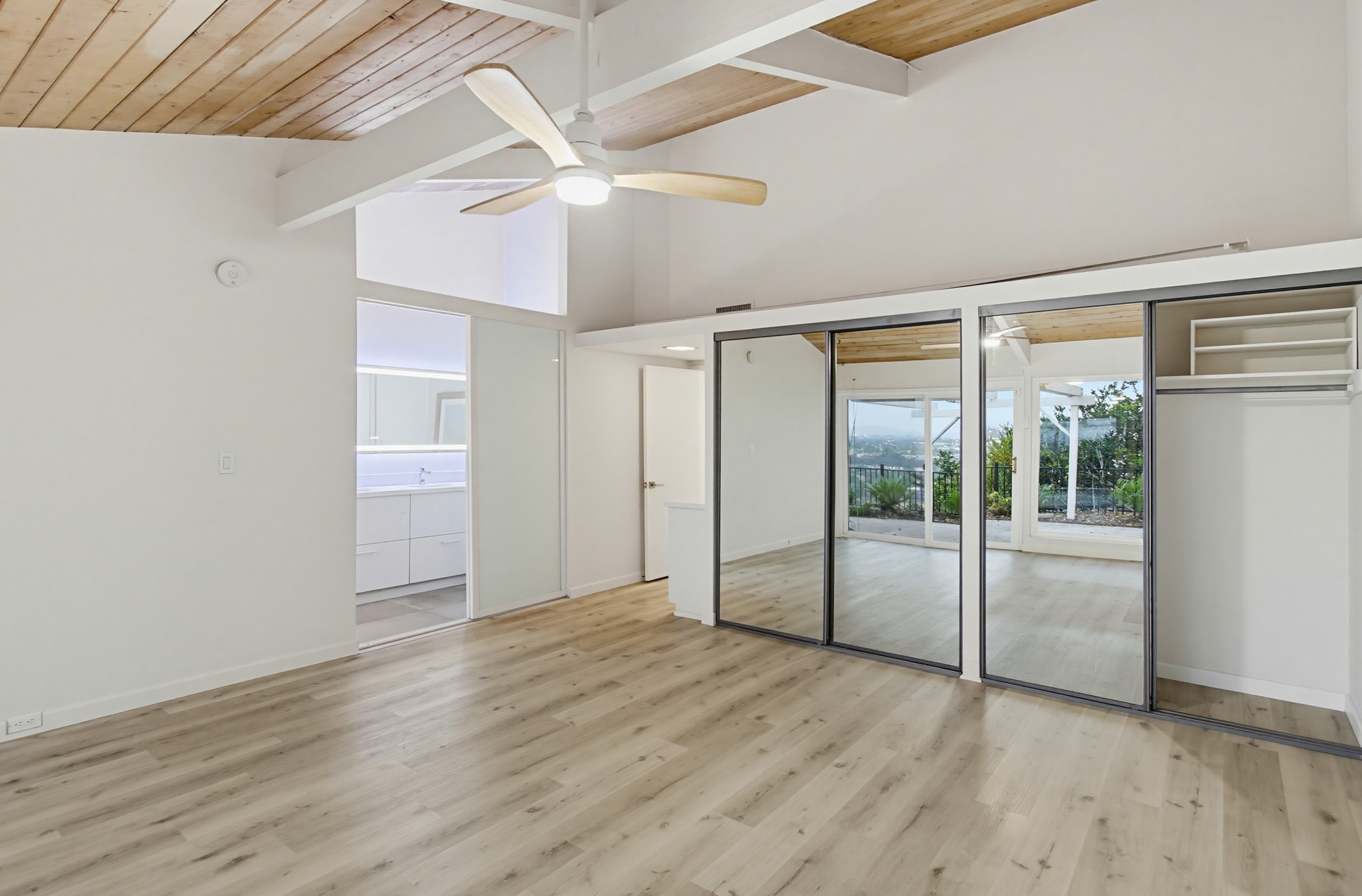 Virtual tour photo 42 of 81 for 5605 Soledad Mountain Rd