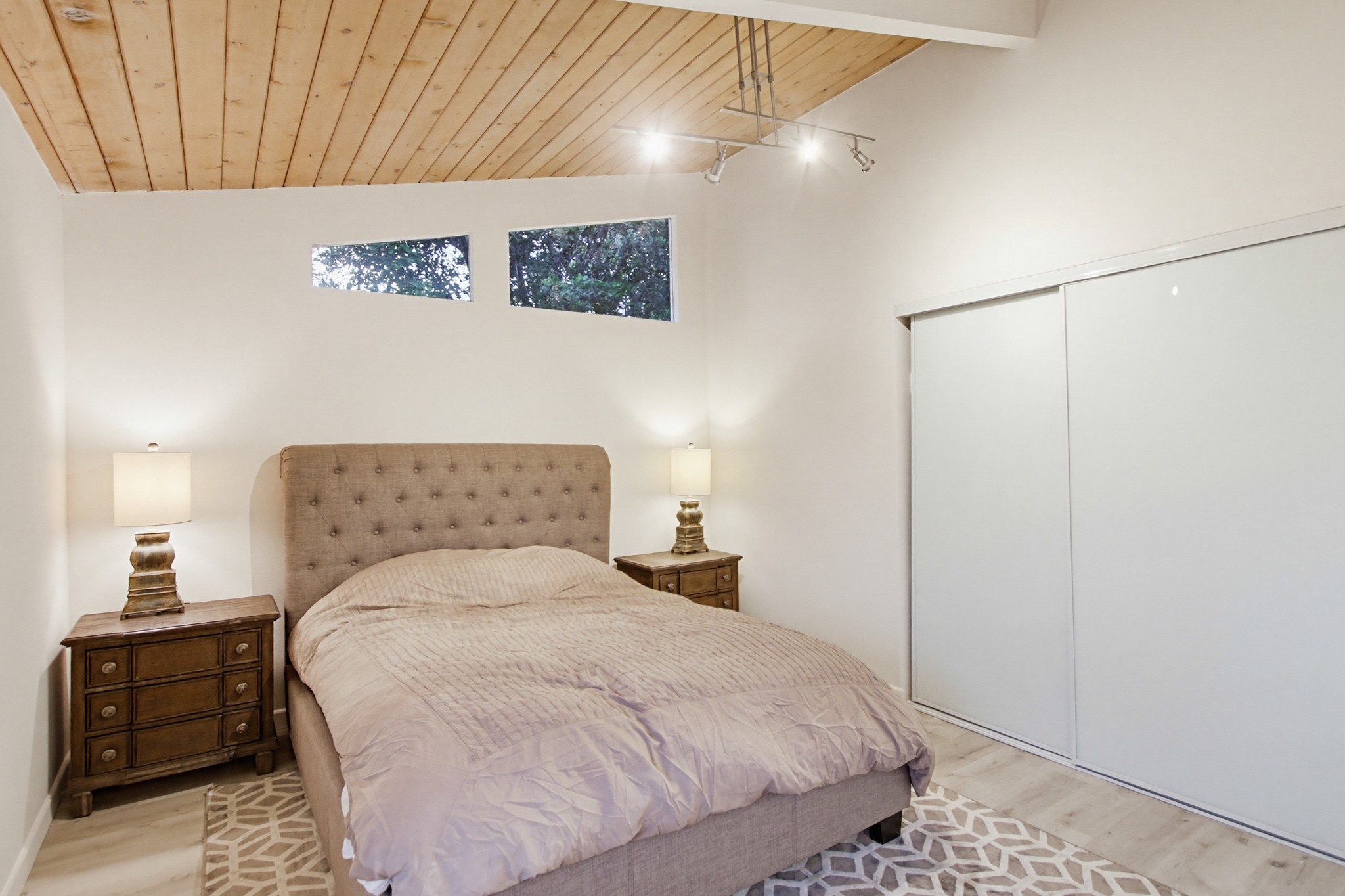 Virtual tour photo 52 of 81 for 5605 Soledad Mountain Rd