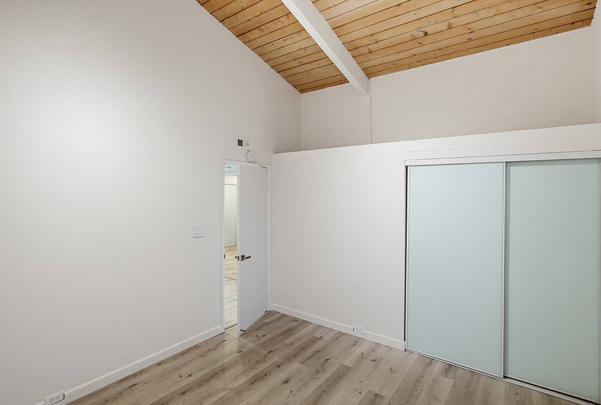Virtual tour photo 55 of 81 for 5605 Soledad Mountain Rd