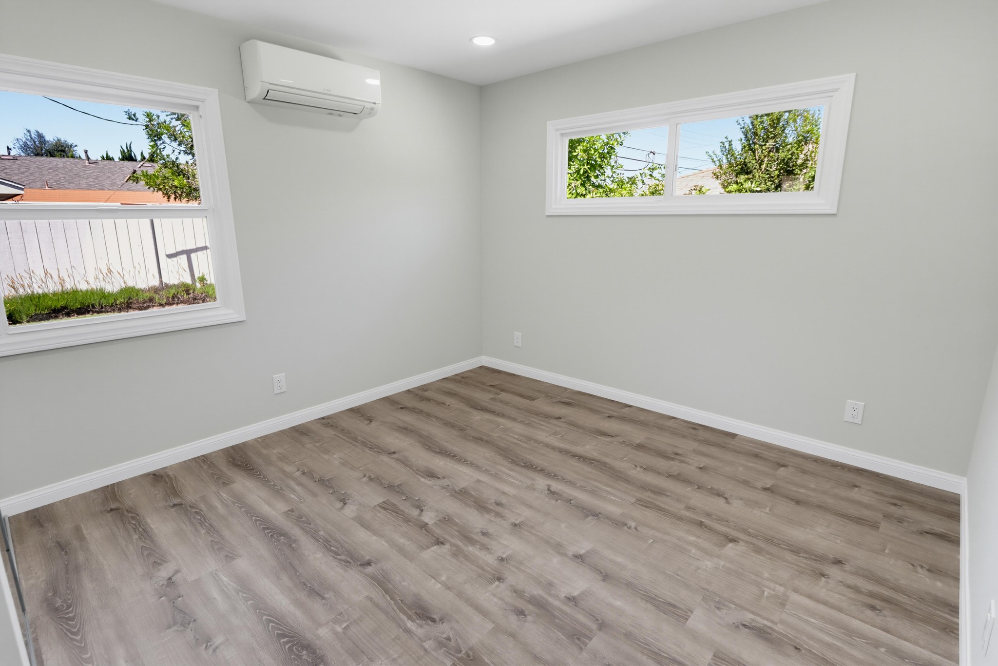 Virtual tour photo 26 of 41 for 5609 Barclay Ave