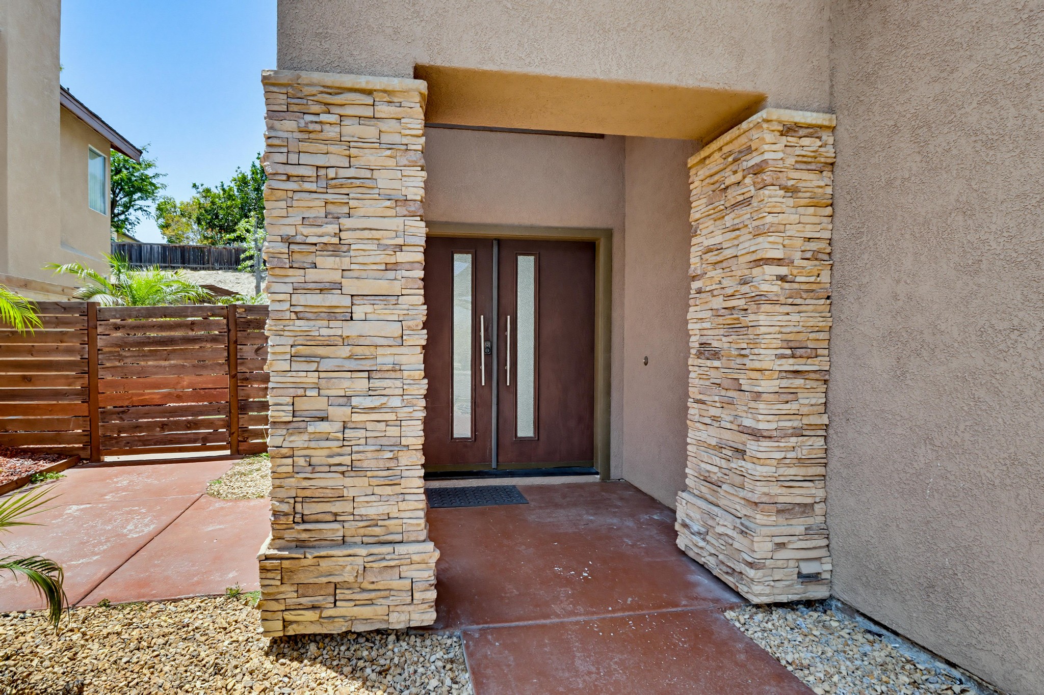 Virtual tour photo 7 of 79 for 561 Bayona Loop