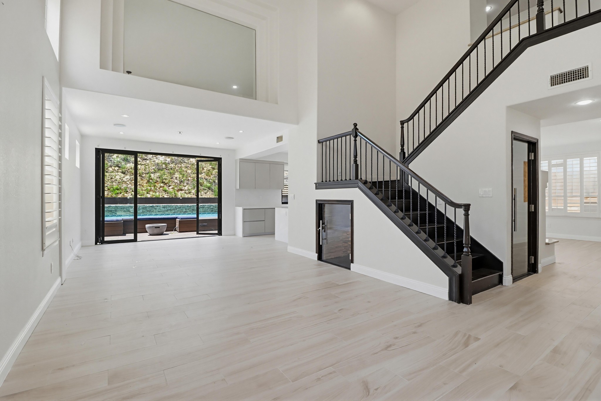 Virtual tour photo 9 of 79 for 561 Bayona Loop