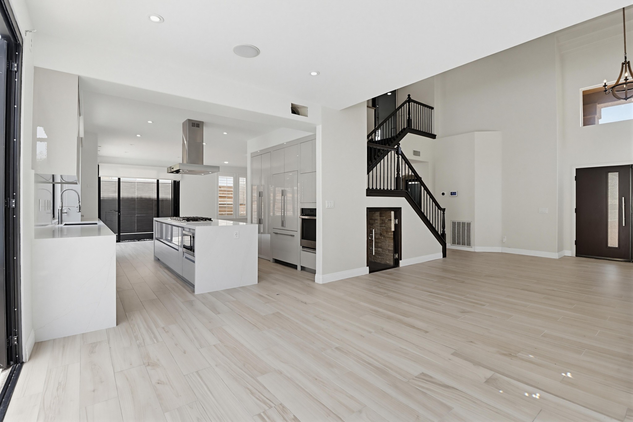 Virtual tour photo 10 of 79 for 561 Bayona Loop