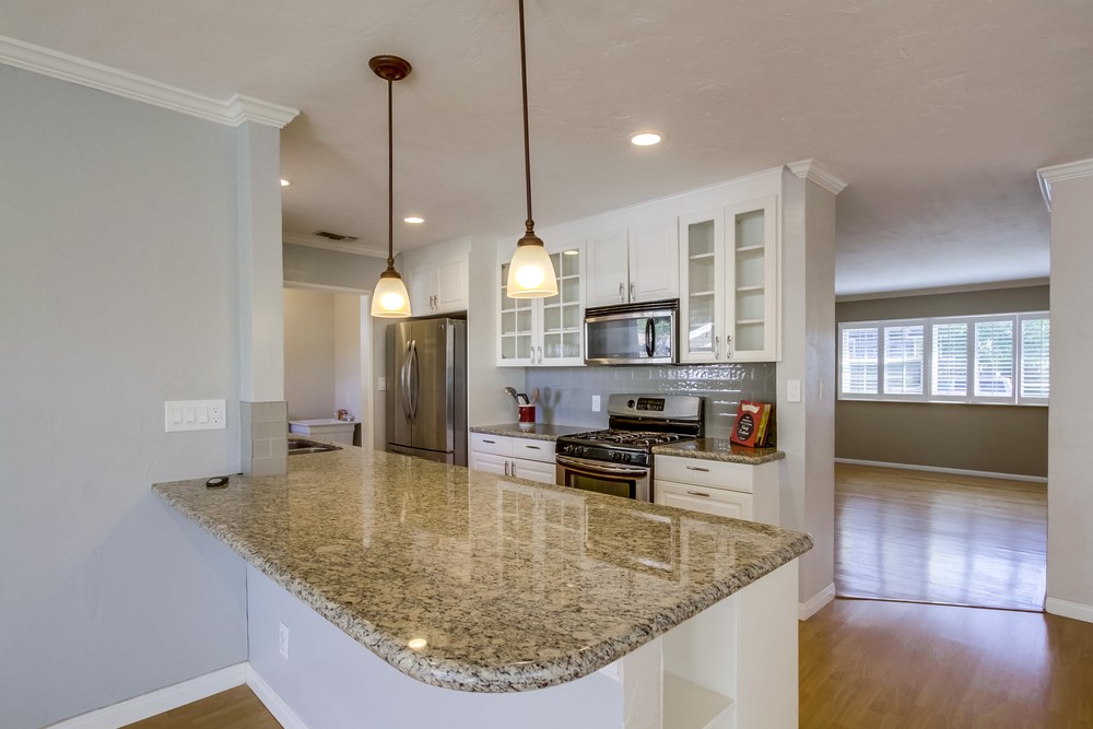 Virtual tour photo 16 of 34 for 5610 Raymar Ave