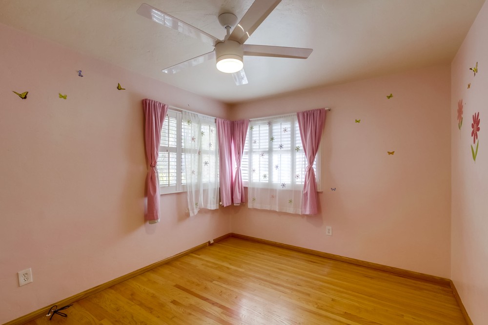 Virtual tour photo 19 of 34 for 5610 Raymar Ave