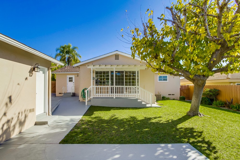Virtual tour photo 33 of 34 for 5610 Raymar Ave