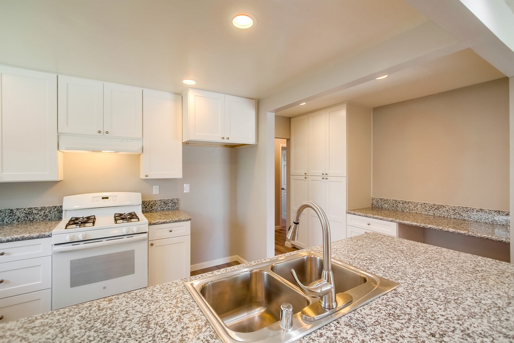 Virtual tour photo 16 of 50 for 5615 Winchester St