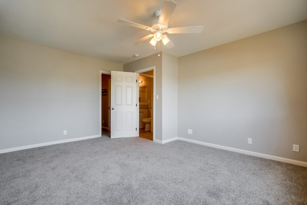 Virtual tour photo 27 of 50 for 5615 Winchester St