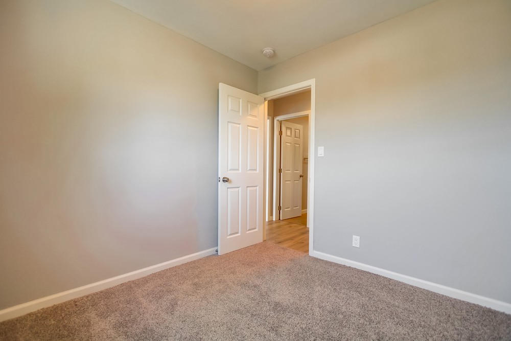 Virtual tour photo 34 of 50 for 5615 Winchester St