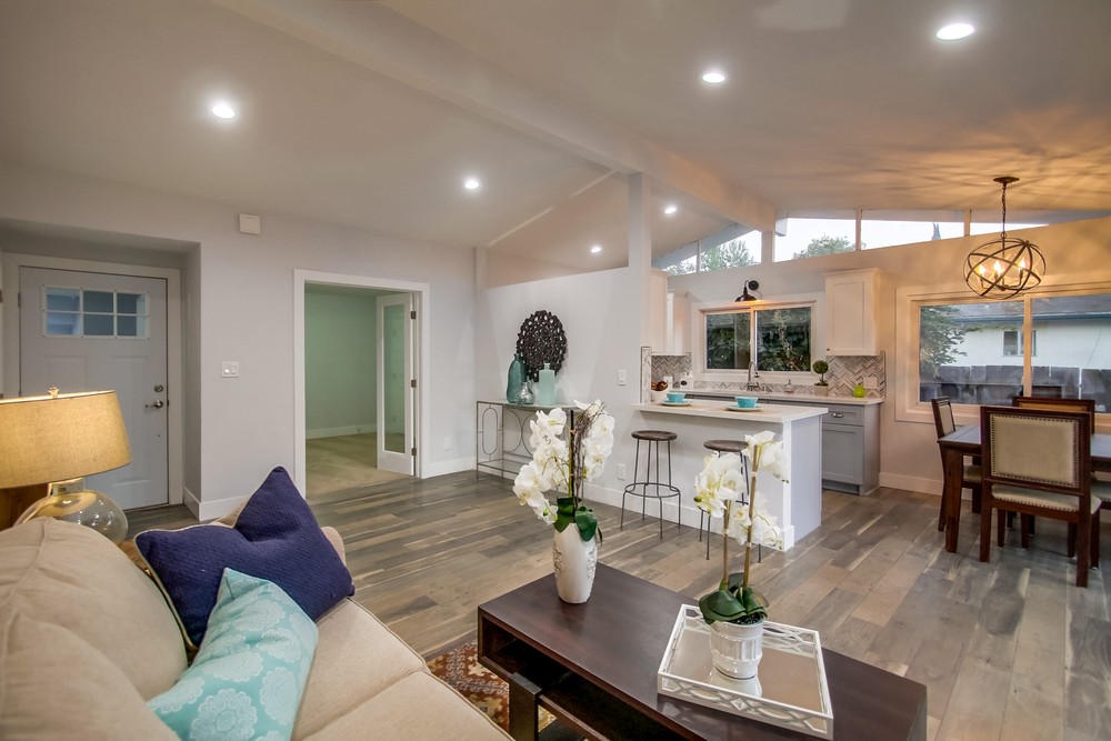 Virtual tour photo 24 of 79 for 5617 Easton Ave