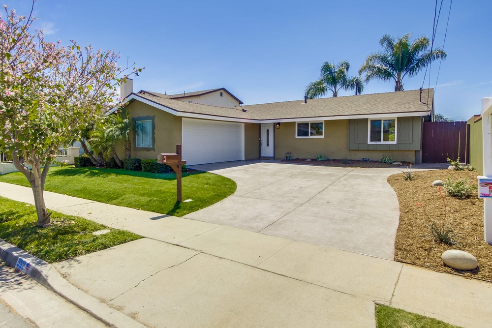 Virtual tour photo 1 of 44 for 562 Maitland Ave